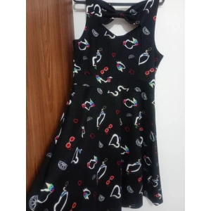 Lindo vestido florido veste muito bem!;)