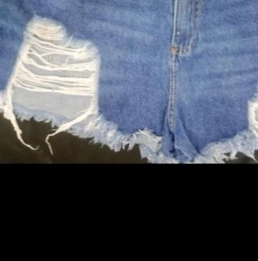 Imagem Bermuda jeans linda 44 Marisa